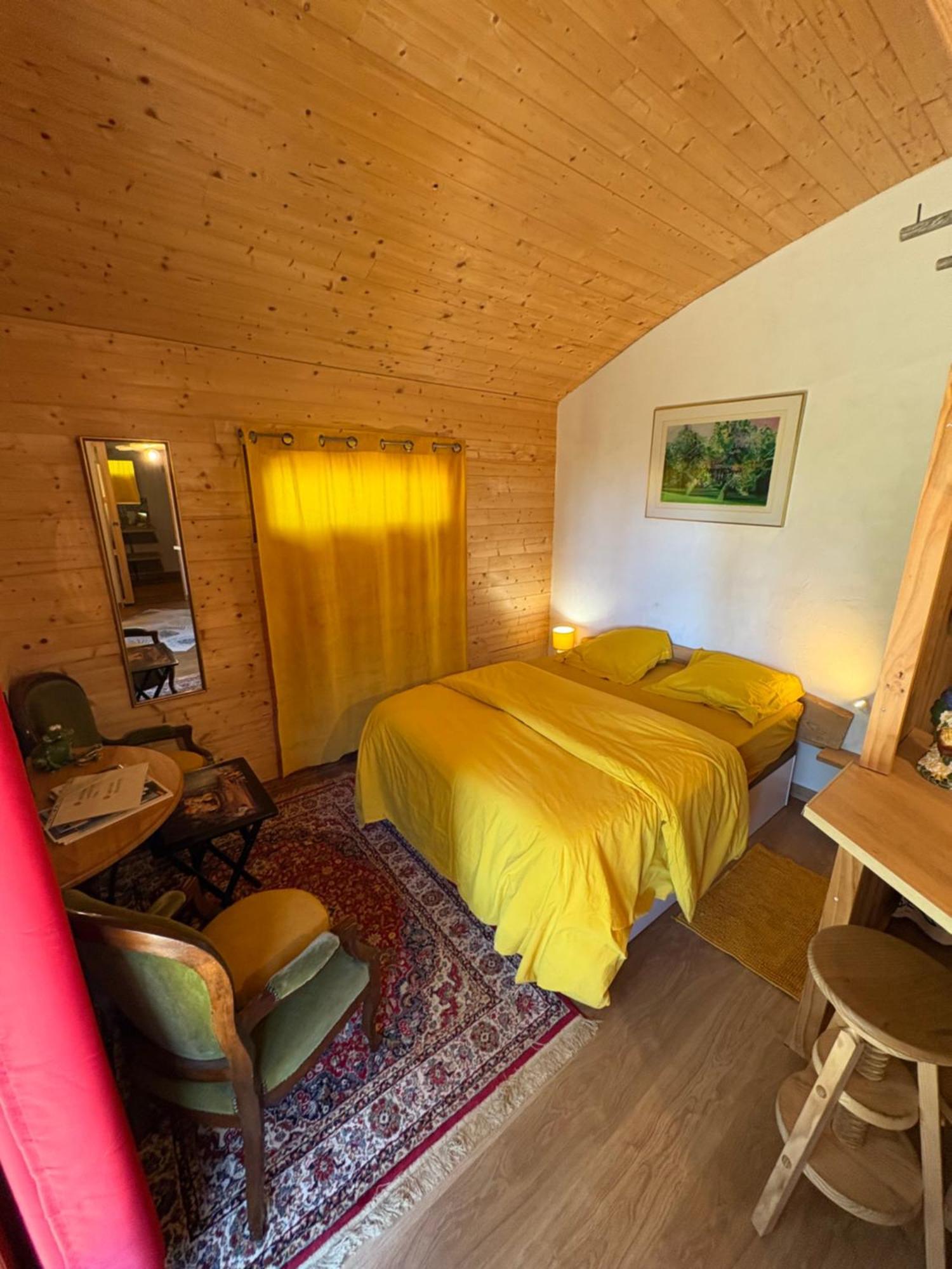 Chalet Grenouille Domaine De La Mamounette Champclause Kültér fotó